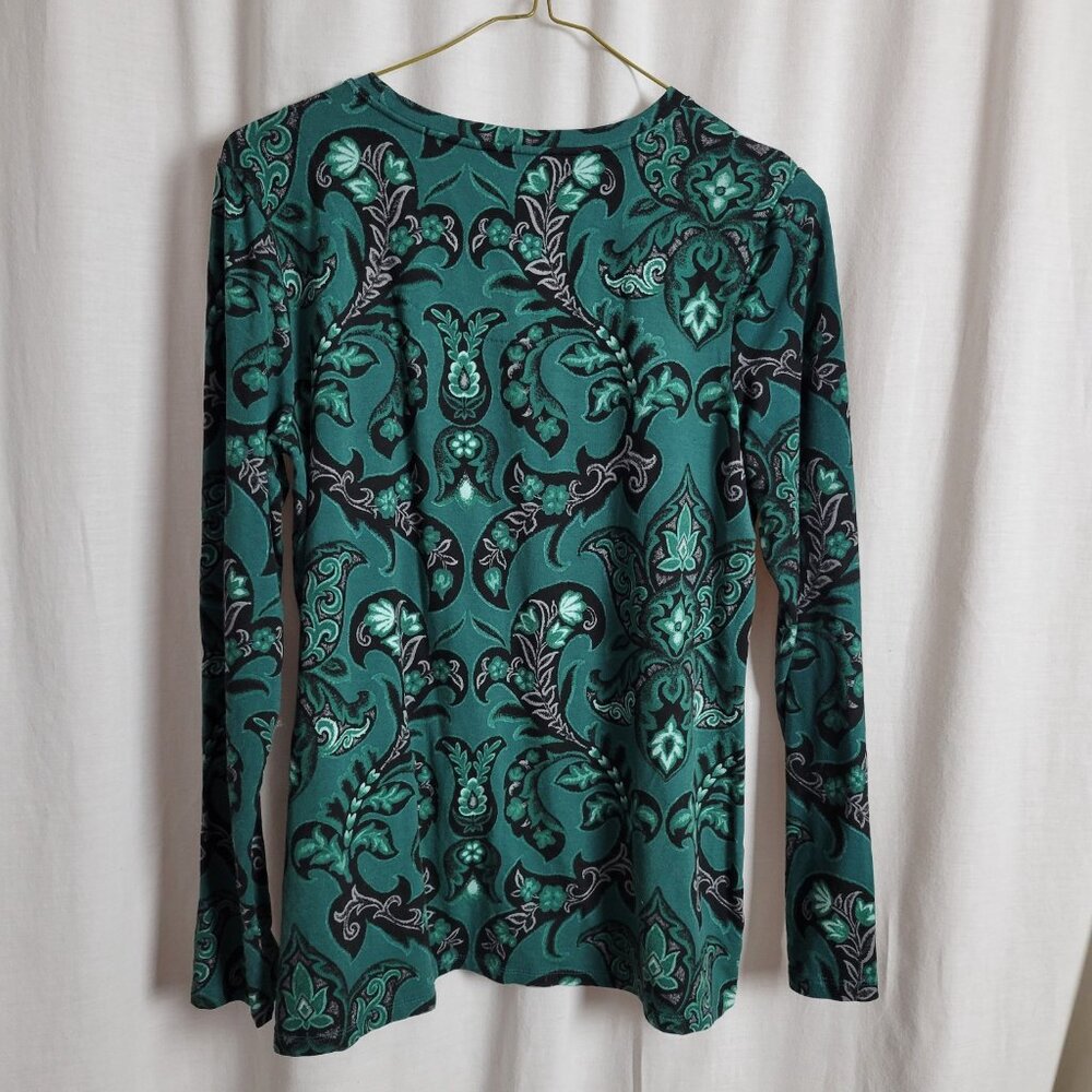 Chico's Top Blue Black Paisley stretch casual knit Size 1 Med. Classic Preppy - Picture 3 of 10